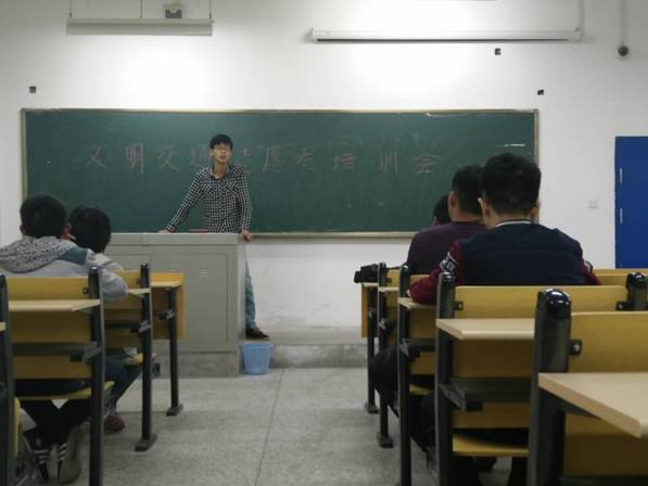 说明:D:\My Documents\Tencent Files\1254310335\Image\C2C\40FD089B6A3657F34E543F750C8FC34D.jpg